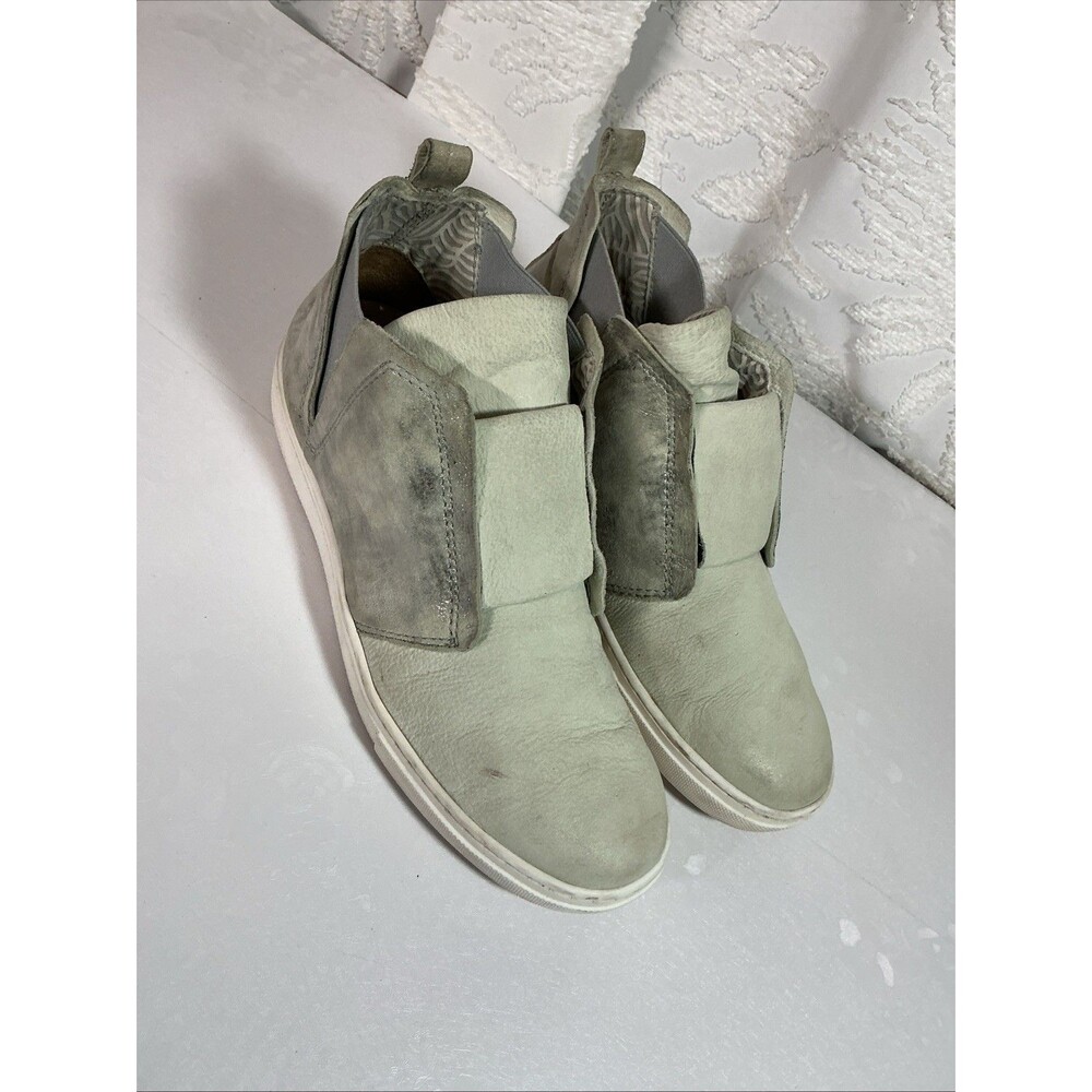 miz mooz leather shoes size 8.5
